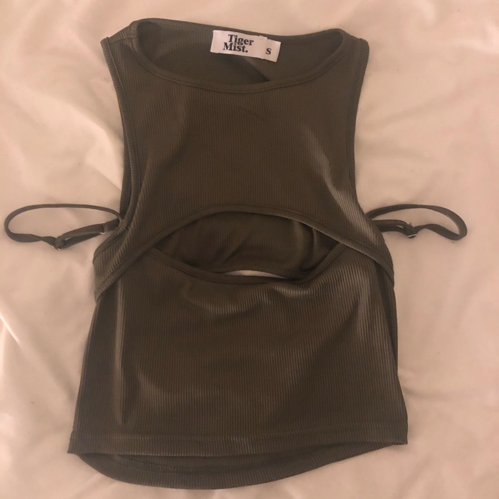 Tiger Mist Cut Out Top